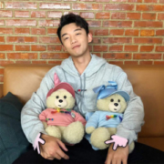 郑恺潮牌 Dueplay 连帽卫衣 众多明星同款