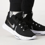 NIKE 耐克 LeBron Witness V 男子篮球鞋