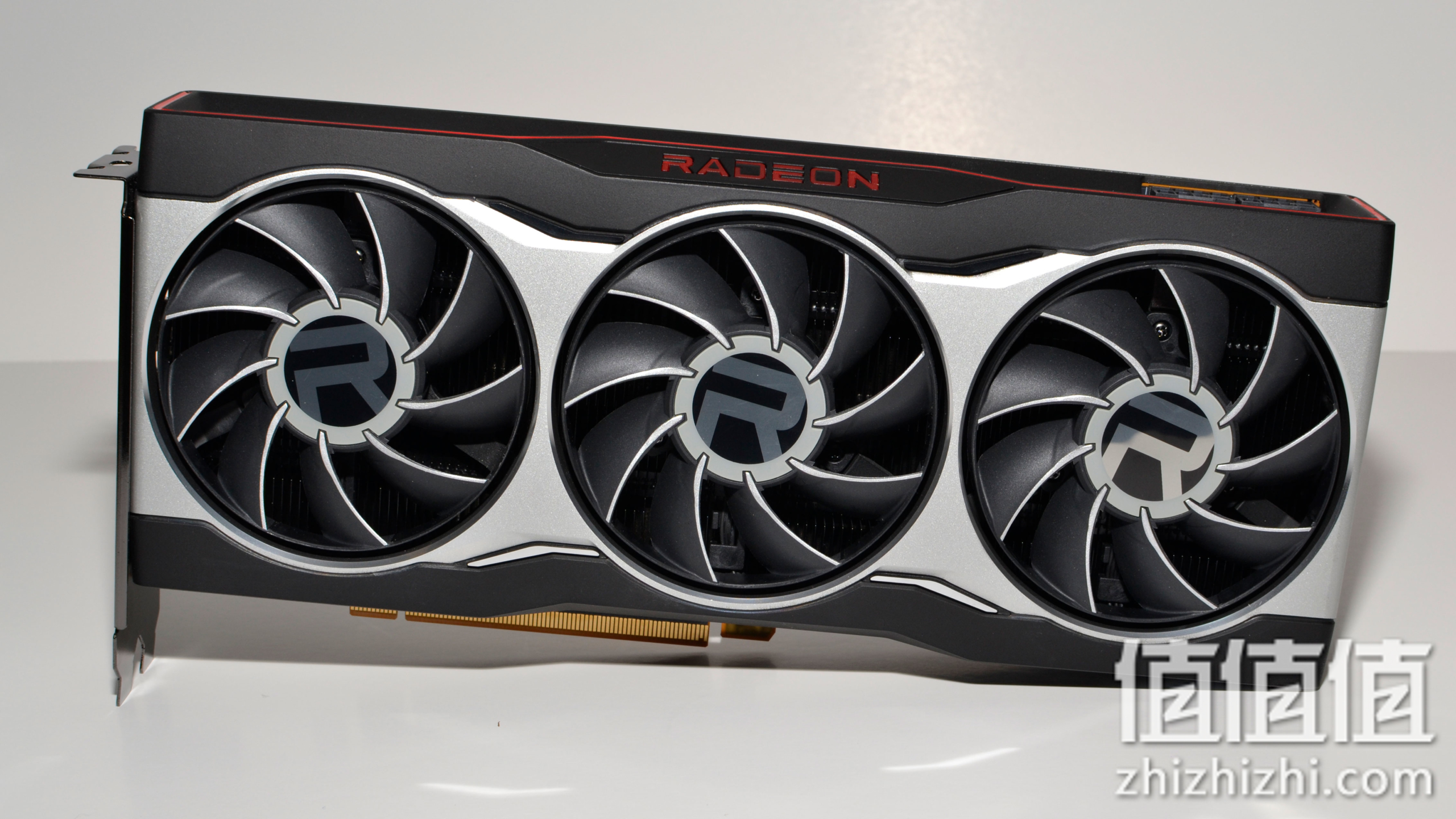 AMD Radeon RX 6800评测