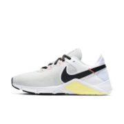 Nike Legend Essential 2 女士运动鞋