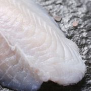 某东生鲜 越南巴沙鱼柳（去皮）1kg 4片/袋