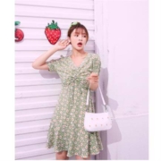 妖精的口袋 10200312 女士泡泡袖碎花连衣裙