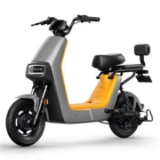 小牛电动 G040TDT10Z 电动车