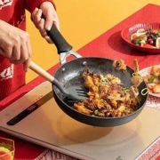 再降价： Midea 美的 JG24W3-013 和平精英联名款 麦饭石煎锅