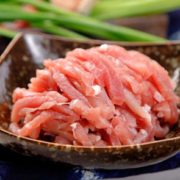 PLUS会员、出口日本级！龙大肉食 猪后腿肉丝500g