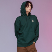 5日0点、38节预告：Vans 范斯 橄榄绿滑板卫衣 VN0A5H5PYDX