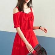 La Chapelle 拉夏贝尔 902131011 女士露肩纯色连衣裙 79元（包邮）