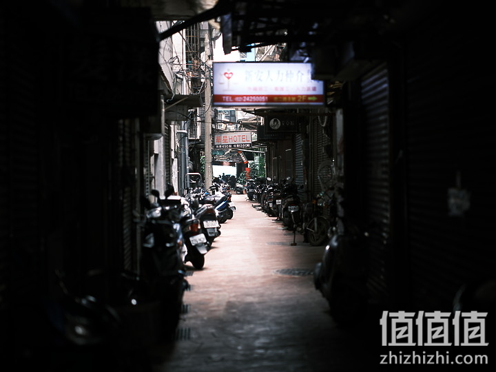 Fujifilm GFX100S 评测报告｜中画幅 x 一亿像素 x 高便携性