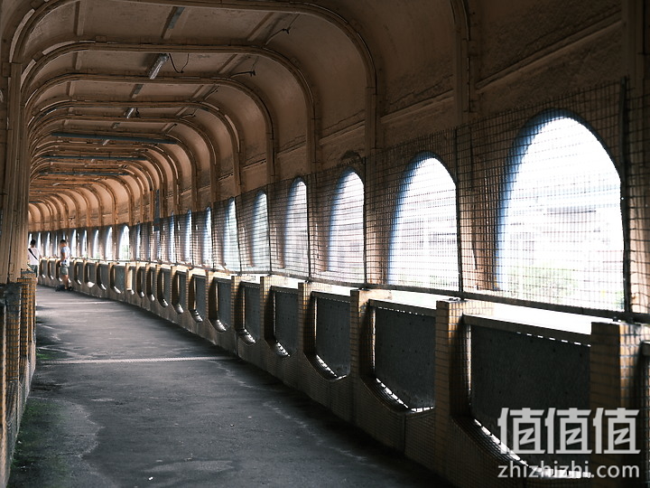 Fujifilm GFX100S 评测报告｜中画幅 x 一亿像素 x 高便携性