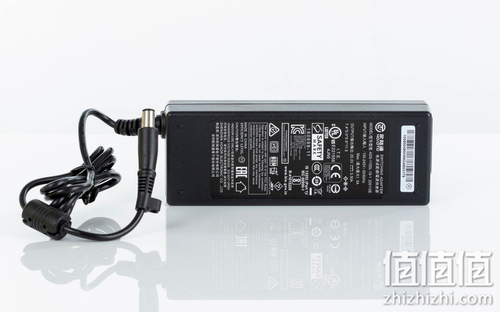 LaCie 1big Dock SSD Pro 固态硬盘实测