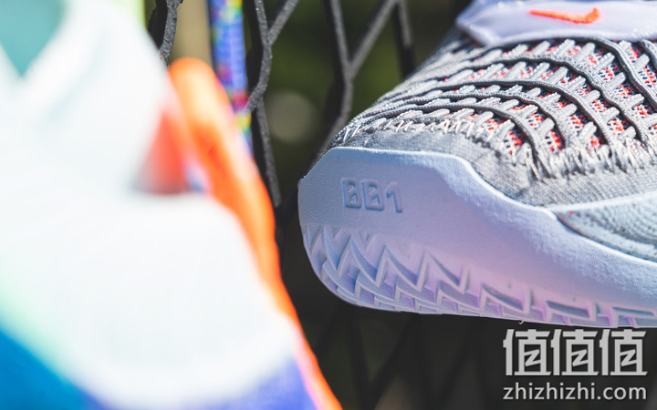 Nike Cosmic Unity 特殊配色开箱分享 在理想与实战间取得平衡！