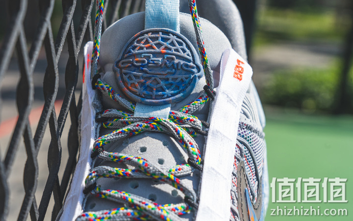 Nike Cosmic Unity 特殊配色开箱分享 在理想与实战间取得平衡！
