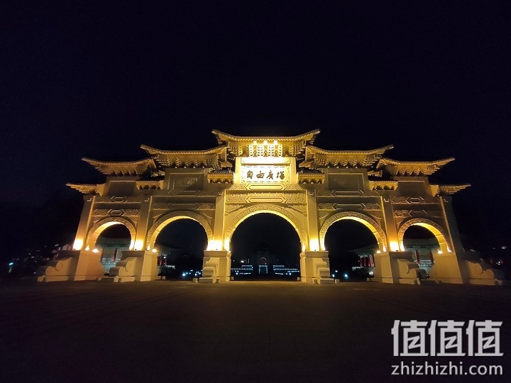 OPPO Reno5、OPPO Reno5 Pro 双机评测 | 同系列不同性能