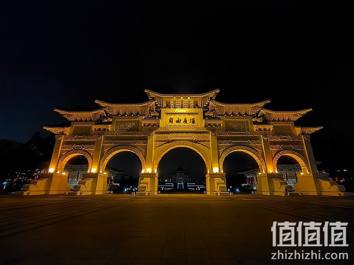 OPPO Reno5、OPPO Reno5 Pro 双机评测 | 同系列不同性能