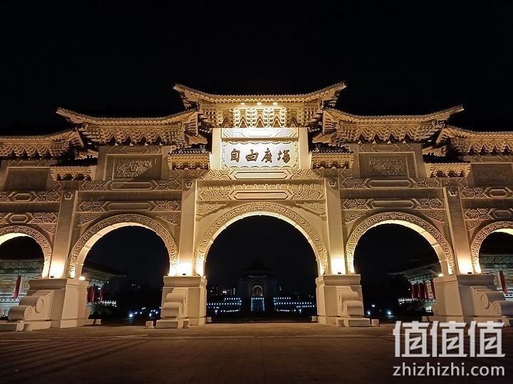 OPPO Reno5、OPPO Reno5 Pro 双机评测 | 同系列不同性能