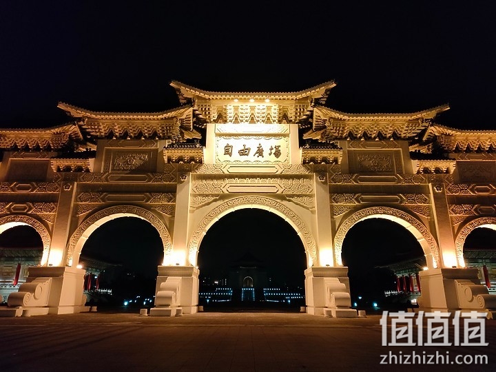 OPPO Reno5、OPPO Reno5 Pro 双机评测 | 同系列不同性能