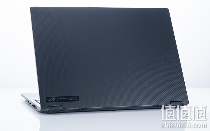 ASUS 华硕 ROG Flow X13 游戏本独家评测：极致效能，轻松携带