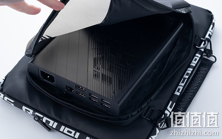ASUS 华硕 ROG Flow X13 游戏本独家评测：极致效能，轻松携带