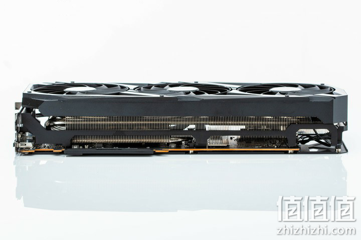 ROG STRIX RX6700XT O12G GAMING 显卡开箱实测 高频却有冷静温控表现