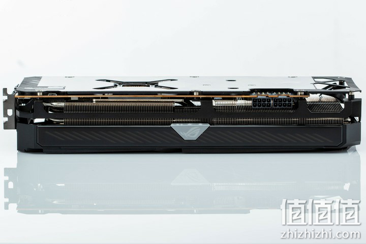 ROG STRIX RX6700XT O12G GAMING 显卡开箱实测 高频却有冷静温控表现