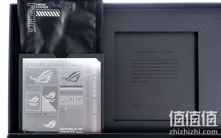 ROG 游戏手机5 评测报告｜回归绚烂设计 机型再进化