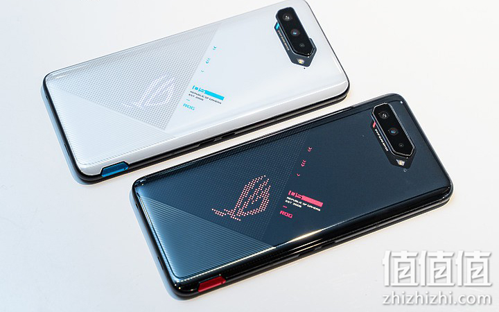 ROG 游戏手机5 评测报告｜回归绚烂设计 机型再进化