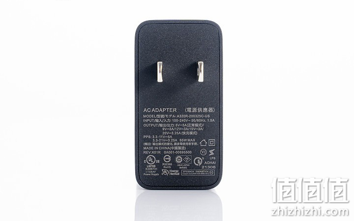 ROG 游戏手机5 评测报告｜回归绚烂设计 机型再进化