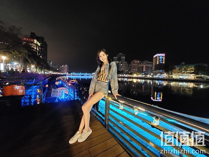 三星Galaxy A52 5G手机体验报告 该有的配置一样不少！