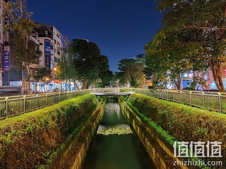 小米11 相机试拍：生活使用有余 专业性略显不足