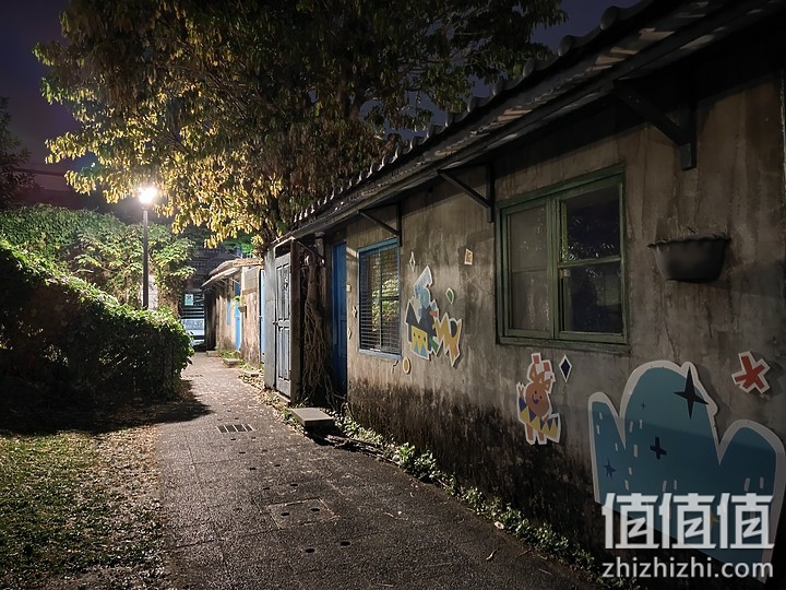 小米11 相机试拍：生活使用有余 专业性略显不足