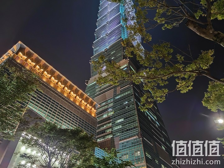 小米11 相机试拍：生活使用有余 专业性略显不足