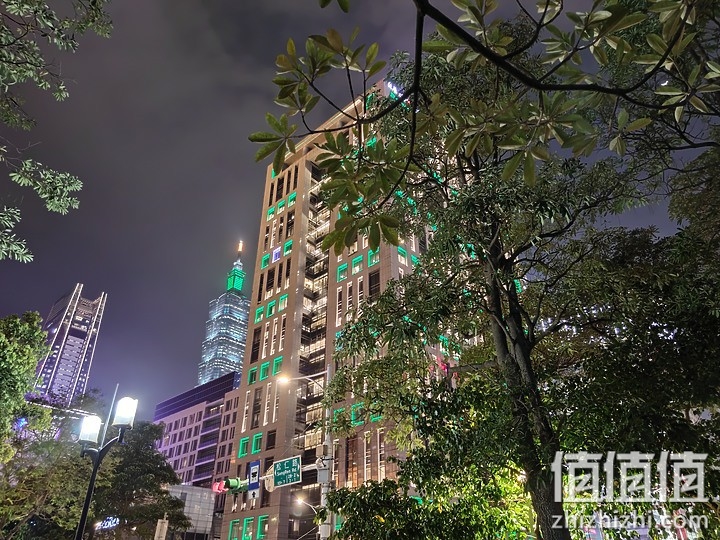 小米11 相机试拍：生活使用有余 专业性略显不足