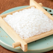 聚划算百亿补贴：十月稻田  东北长粒香大米 2.5kg