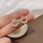 HU LI LAN 湖丽兰 C214 女士玫瑰珍珠耳钉