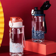 奉旨喝水！故宫文创联名，Tritan材质：560ml 哈尔斯 太空运动水杯