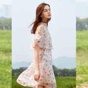 拉夏贝尔 Laetia 女士碎花荷叶边连衣裙