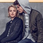 GIORDANO 佐丹奴 某猫 佐丹奴官方outlets店