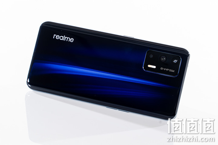 Realme GT 体验报告：性能强化、最便宜的S888旗舰机！