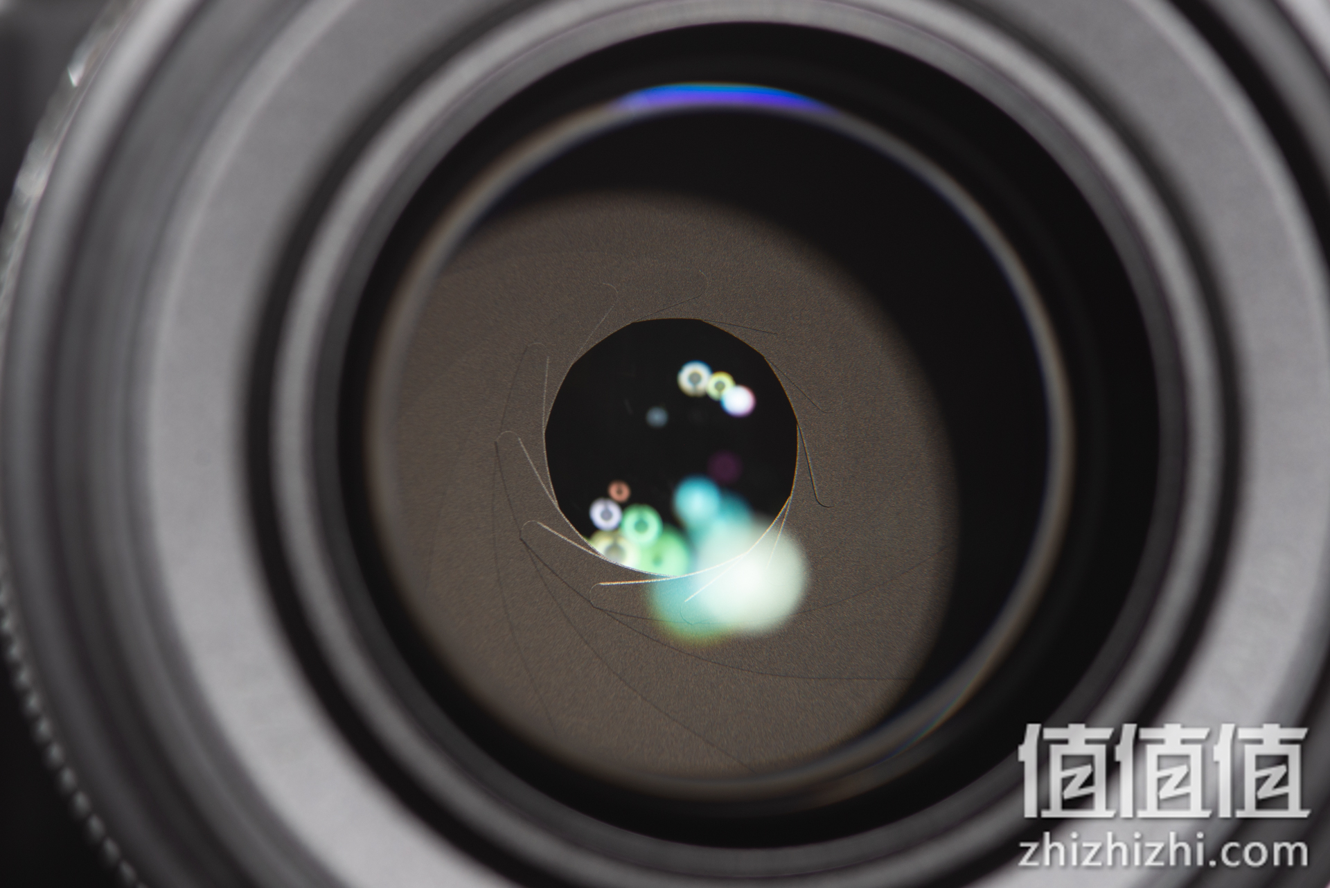 Sony FE 50mm F1.2 GM 人像定焦镜评测 索尼镜头制造技术的展现