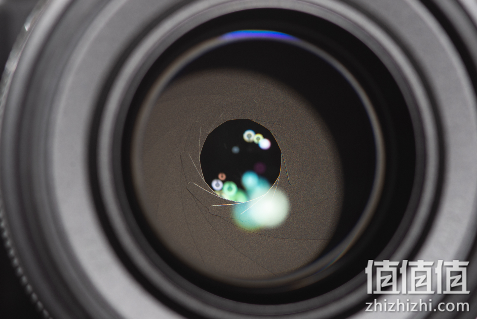 Sony FE 50mm F1.2 GM 人像定焦镜评测 索尼镜头制造技术的展现