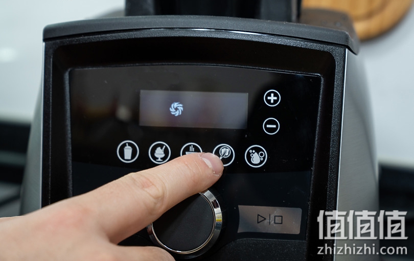 Vitamix A3500i 料理机评测 强大快速的全方位料理帮手！