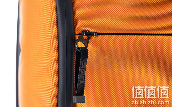 UAG 耐冲击系列 18L背包试用：军规级防护 搭配多层收纳