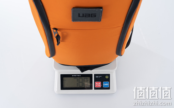 UAG 耐冲击系列 18L背包试用：军规级防护 搭配多层收纳