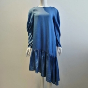 限码：  ZARA COLOR15841 女士不规则连衣裙