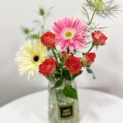 限地区：孟菲斯 鲜花混搭花束 多头玫瑰+非洲菊