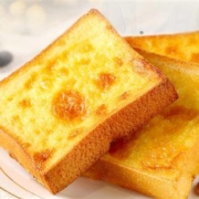 良品铺子 岩焗乳酪吐司 500g/箱*2件