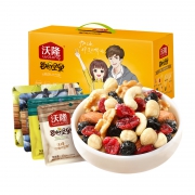 1日0点、88VIP：wolong 沃隆 每日坚果零食礼包 750g