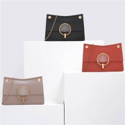 618预售：CHARLES&KEITH 金属彩特饰包包 三色可选