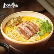 PLUS会员：和府 酸辣牛小腩面 300g*3份