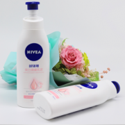 nivea 妮维雅 温润美白身体乳 400ml 新低19元包邮